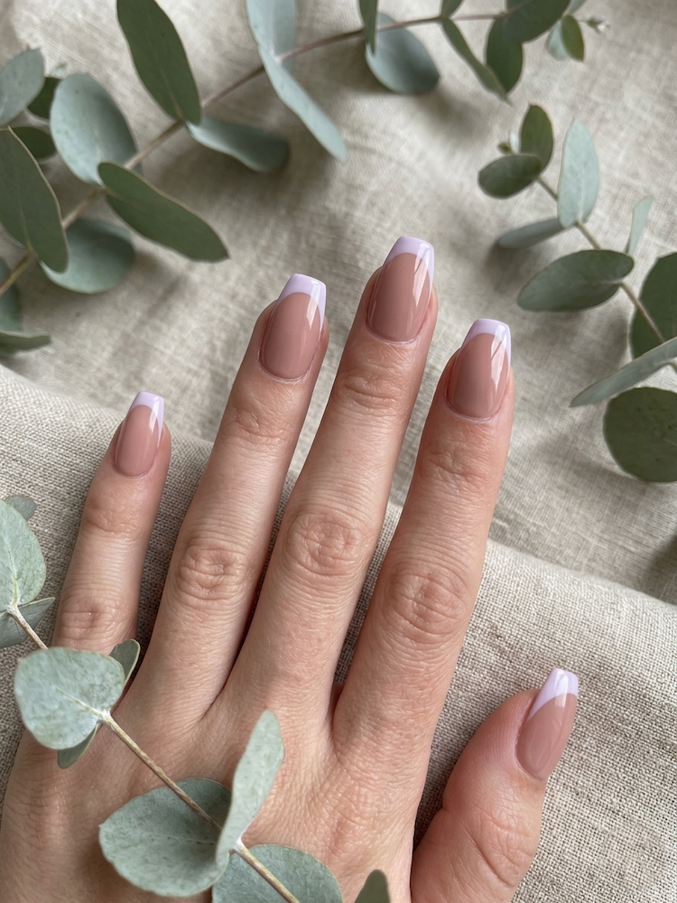 image Press-On Nails "Lilas French" – Forme Ballerine S Tany Mena