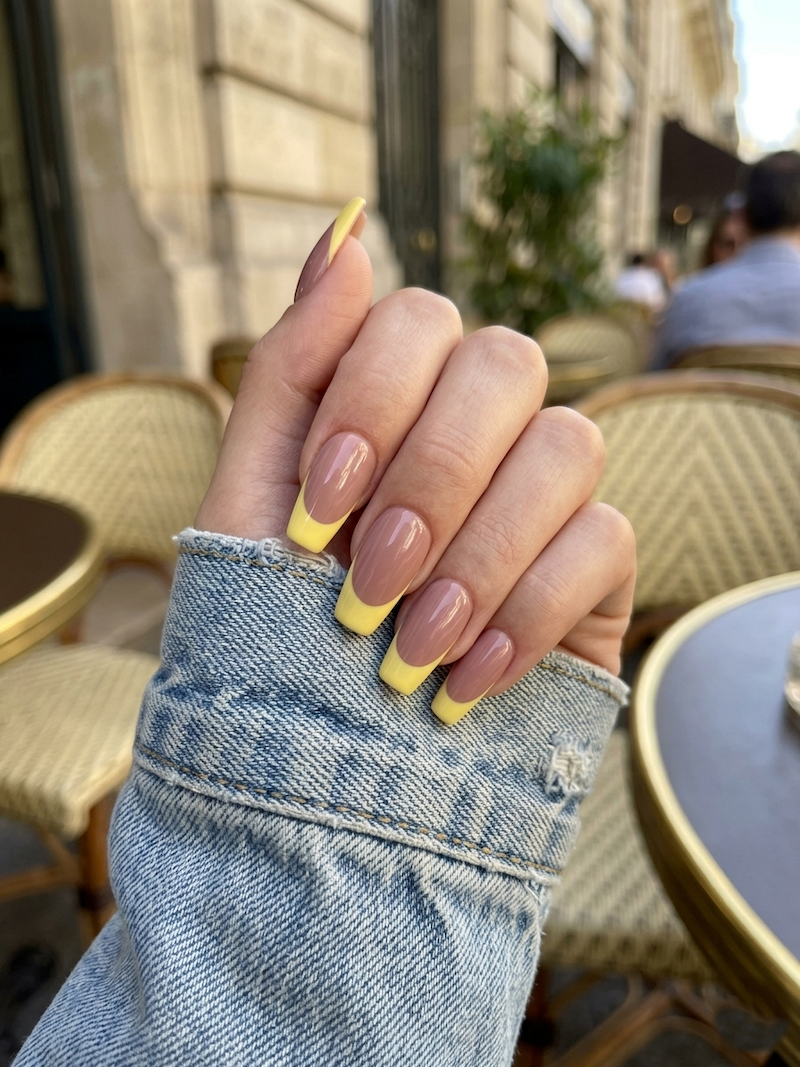 image Press-On Nails "Yellow French" – Forme Coffin M Tany Mena
